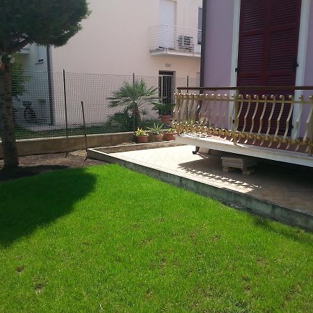 B&B Civico22 Civitanova Marche Εξωτερικό φωτογραφία