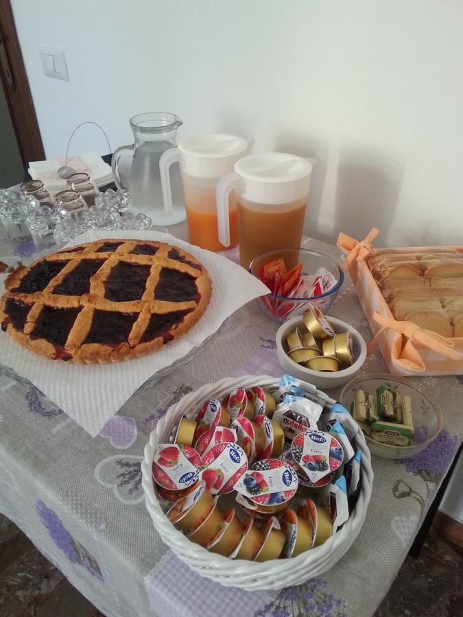 B&B Civico22 Civitanova Marche Εξωτερικό φωτογραφία
